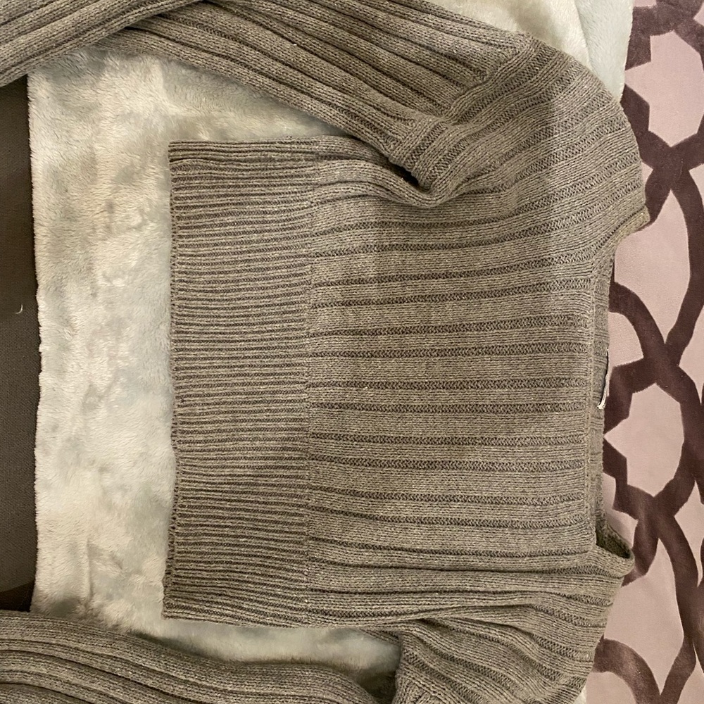 Urban outfitters gray sweater